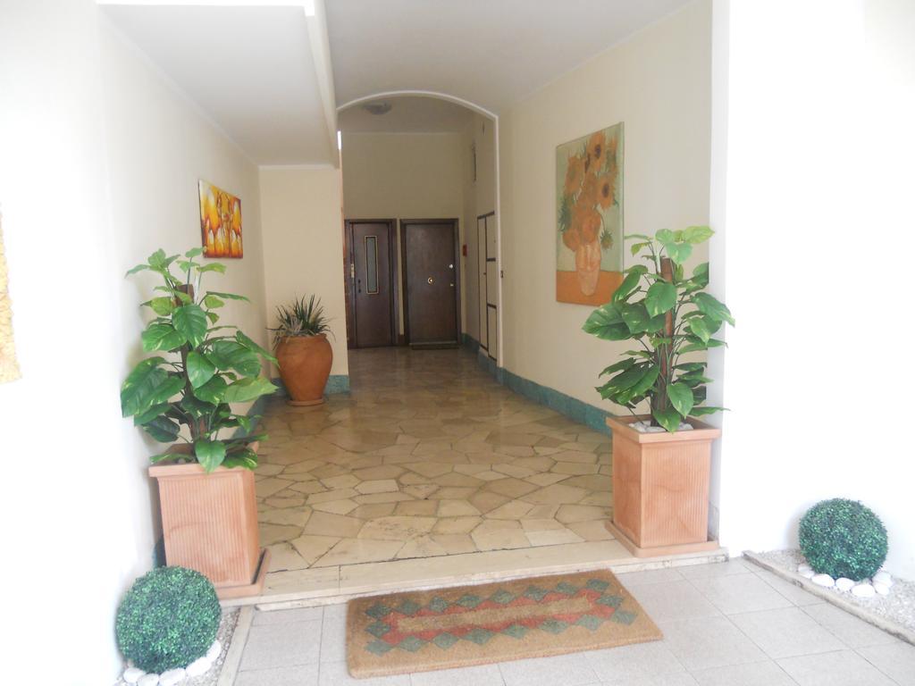Le Vele Hotell Lido di Ostia Exteriör bild