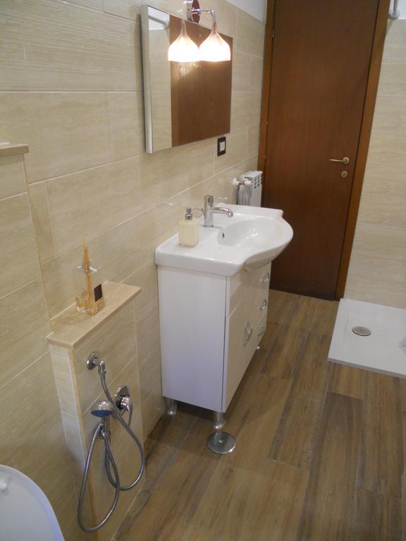 Le Vele Hotell Lido di Ostia Exteriör bild