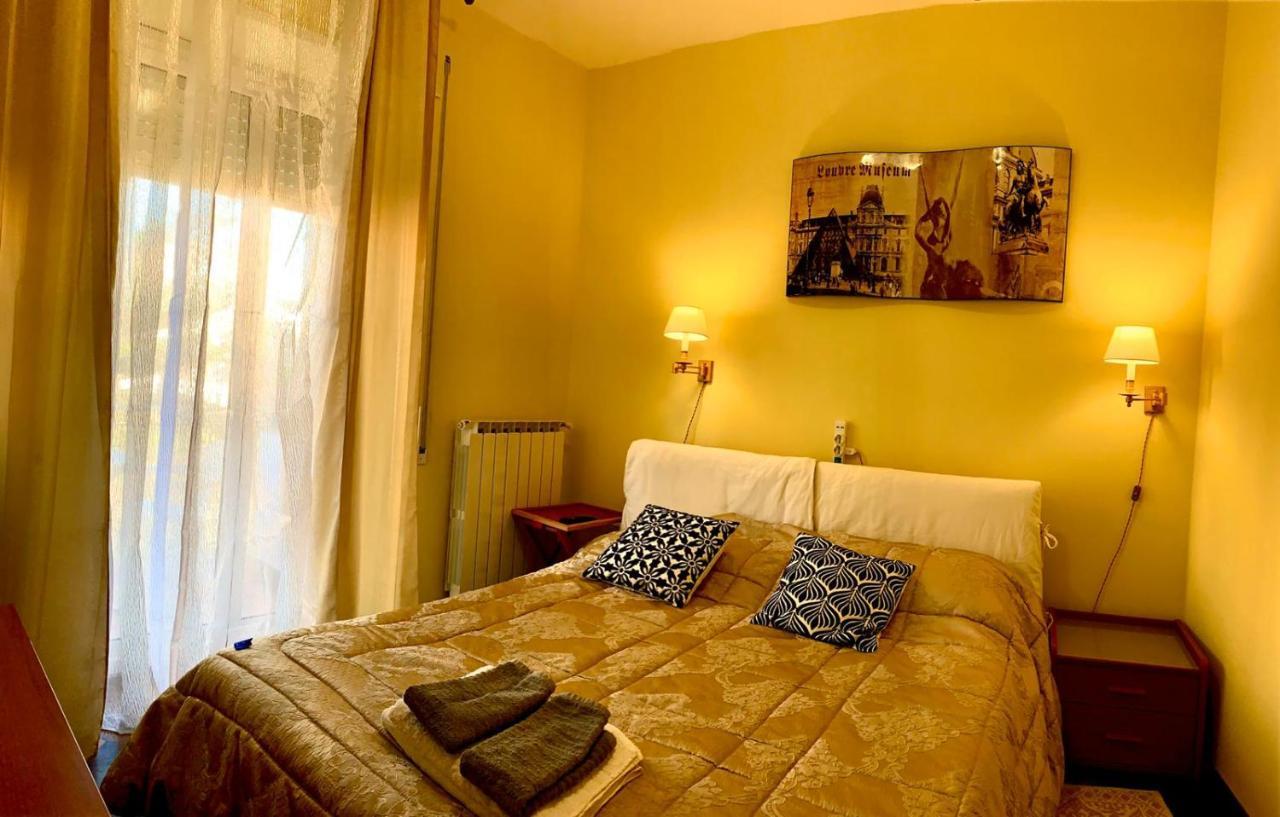 Le Vele Hotell Lido di Ostia Exteriör bild