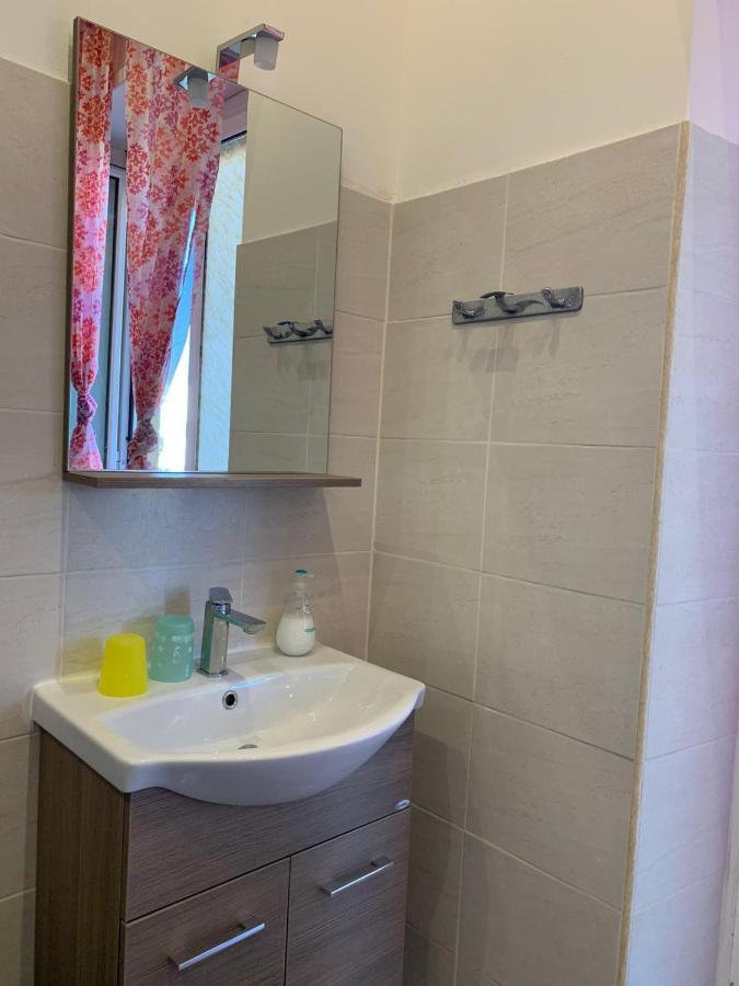 Le Vele Hotell Lido di Ostia Exteriör bild